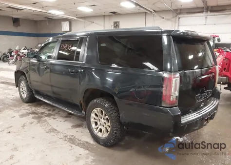 2015 GMC Yukon Xl 1500 Slt z USA, uszkodzony, nr VIN 1GKS2HKC4FR661872